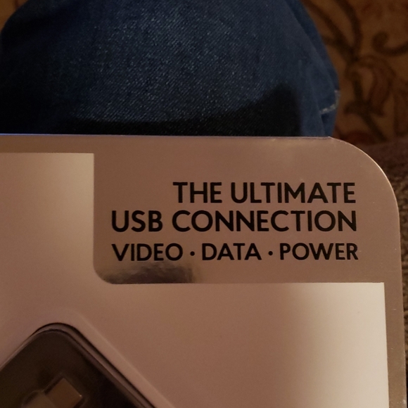 Type-C Braided Cables with Metal Tips - Picture 4 of 7